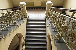 Traphal Loodswezengebouw