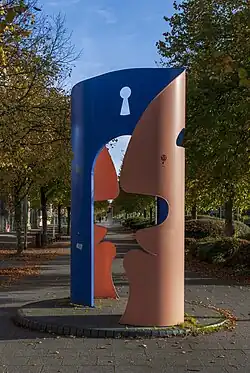 Looking Both Ways (2001)