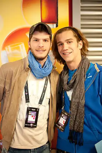 Loukas Yorkas (links) en Amaury Vassili op het Eurovisiesongfestival 2011