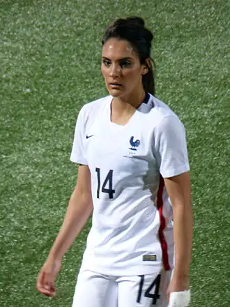 Louisa Nécib met Frankrijk in 2015
