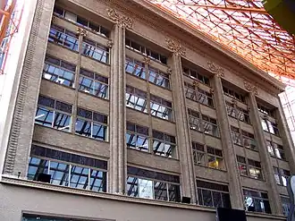 Kaufman Strausgebouw op 533-49 South 4th Street