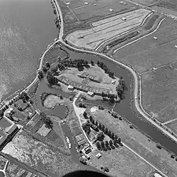 Fort bezuiden Spaarndam; 1977.