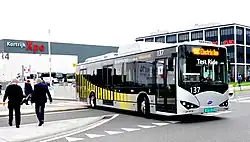 Luchthaven Schiphol bus 137 te Kortrijk.