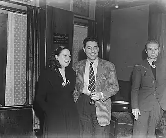 Lucienne Boyer & Jacques Pills (Amsterdam, dec. 1945)