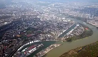 Ludwigshafen am Rhein van boven gezien