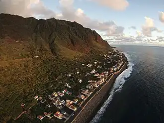 Luchtbeeld van Paul do Mar vanuit het westen