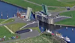 Stormvloedkering in de Schwinge (Schwingesperrwerk) bij Stade (2012)