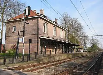 Station Lunteren