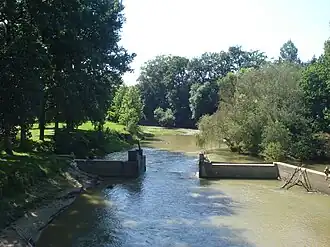 Luy de Béarn bij Sault-de-Navailles