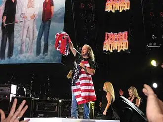 Lynyrd Skynyrd tijdens een optreden in Alabama in 2008