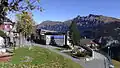 Eindstation in Mürren (Ingang vanaf de straat, herfst 2015)