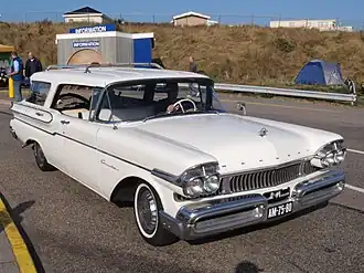 vierdeurs Mercury Commuter (1957)