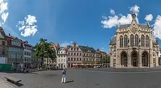 Het raadhuis op de Fischmarkt