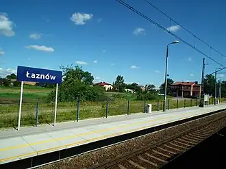Station Łaznów