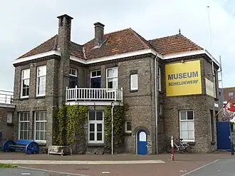 Achterzijde museumgebouw