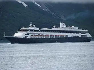 MS Zaandam tijdens een cruise in Alaska