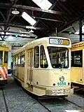Uit dezelfde serie als de 9079, de 9098 met trolleystang. Sommige van deze trams werden naar Zuid-Amerika verkocht.