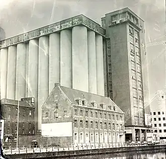 Natte plaat collodium foto van de maakleerplek (2022)