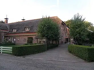 De reizende man, boerderij