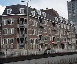 Appartementencomplex hoek Akerstraat-Alexander Battalaan
