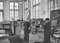 Afdeling metaalbewerken, ca. 1960