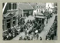 Missieoptocht in de Helmstraat, 1921[noot 10]