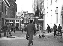 Het uitgaan van de fabriek, 1961