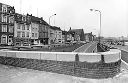 Idem, na voltooiing, 1976