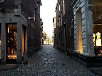 De Mariastraat naar het westen gezien