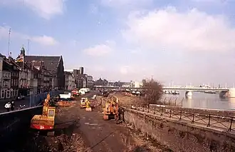 Aanleg middendeel vanaf de Sint-Servaasbrug, 1974