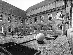 Binnenplaats Bonnefantenmuseum, 1969