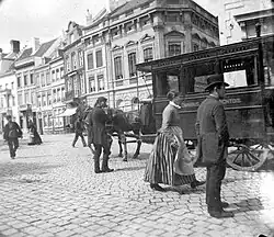 De Omnibus Maestrichtois op het Vrijthof, ca. 1890-1895