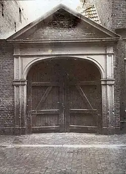 Foto van de poort Achter het Vleeshuis, vóór 1916