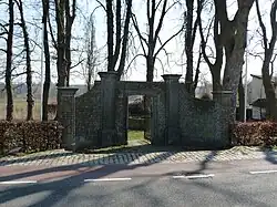 Poort, straatzijde