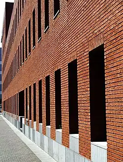 Metselwerk kantoorvleugel