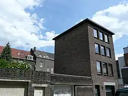 Garages naast nr. 31