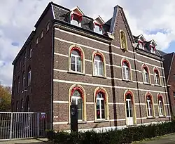 Voormalig zusterklooster, Brusselseweg 152