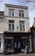 Winkel-woonhuis
