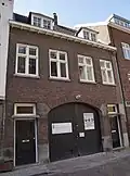 Poortgebouw met bovenwoning