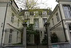 Keizer Karelplein 8a en b