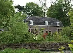 Nieuwe koetshuis Villa Canne