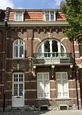 Woonhuis in eclectische bouwstijl, met diverse Jugendstil-elementen.