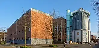 Bonnefantenmuseum in Maastricht (Aldo Rossi, 1995)