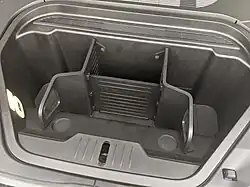 De Mach-E "frunk", de waterdichte laadruimte onder de motorkap