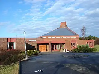 Kerk in de buurt Madlamark
