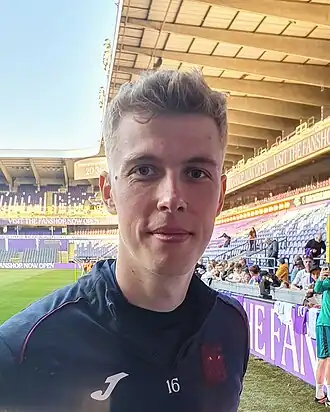 Mads Kikkenborg voor RSC Anderlecht in 2025