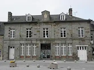Gemeentehuis (in Saint-Brice-en-Coglès)