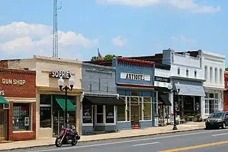 Main street in Pineville