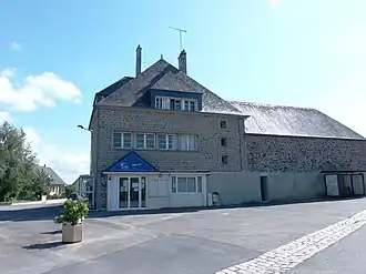 Voormalig gemeentehuis