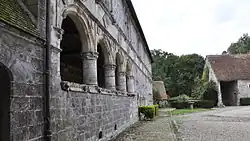 De loggia en de drie kleine deuren uit Firenze